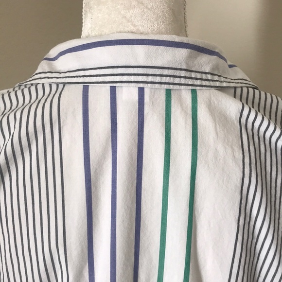 ☀️Jaclyn Smith Button Down Top - Picture 5 of 8